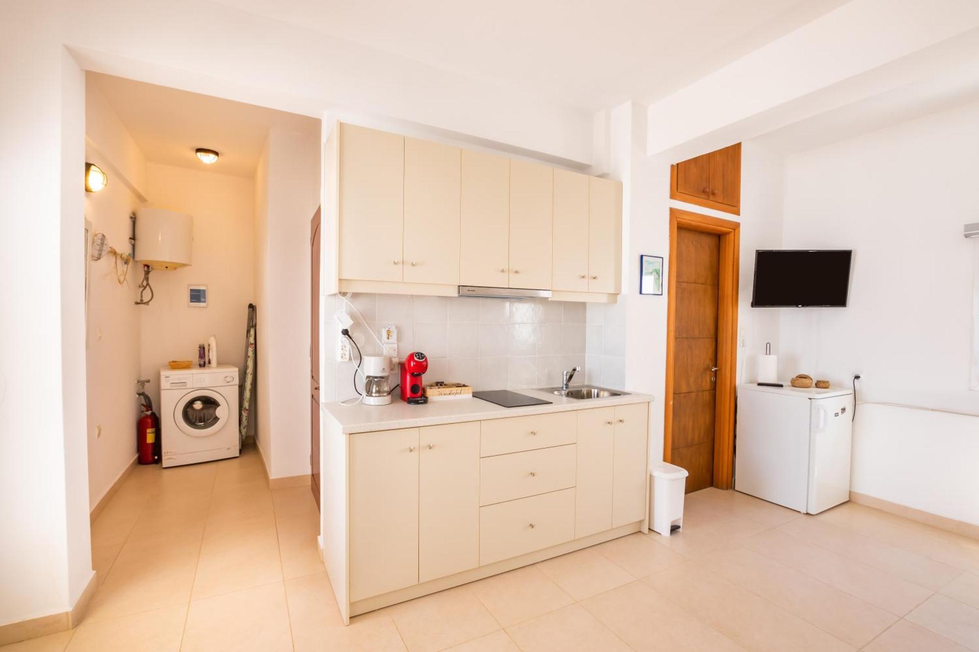 Mimis & Connie 2 Apartman Kárpathosz Kültér fotó