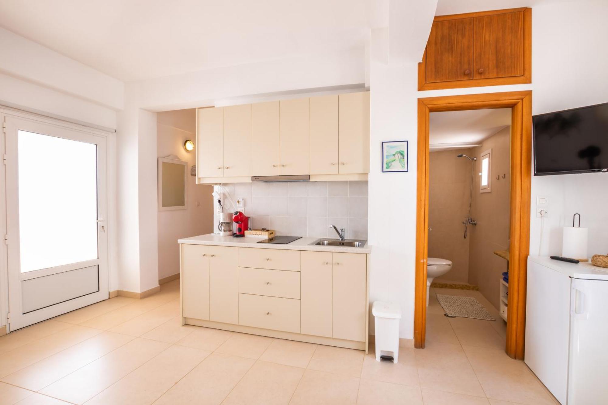 Mimis & Connie 2 Apartman Kárpathosz Kültér fotó